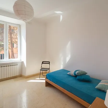 Hintown Castelletto City Semesterbostad *